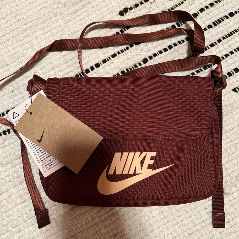 NWT Nike burgundy crossbody Bag